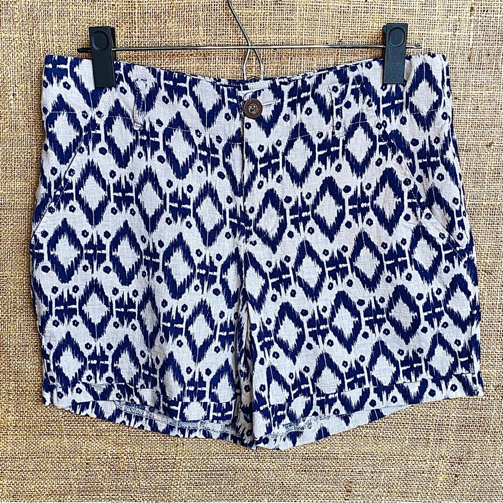 Kenar Blue and White Geometric Women's Shorts